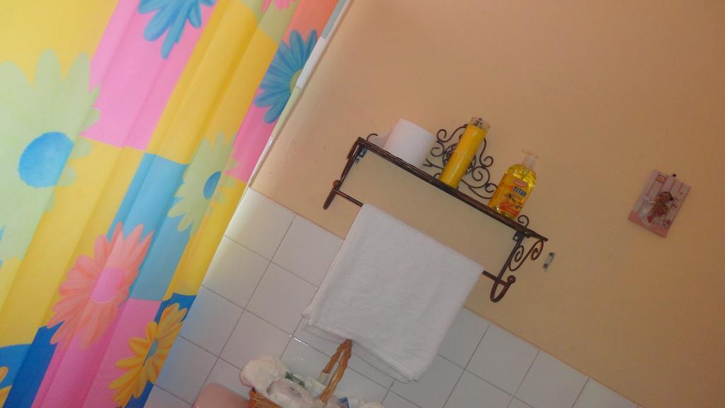 Yard Style Hotell Kingston Rum bild